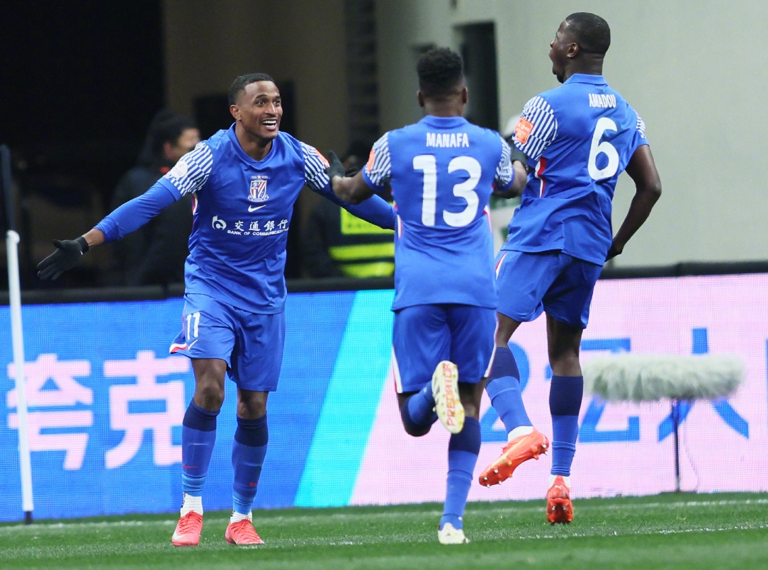 集结日体能课后，上海申花篮板制胜备战欧超杯，管理层满意，年轻球员得到机会的简单介绍