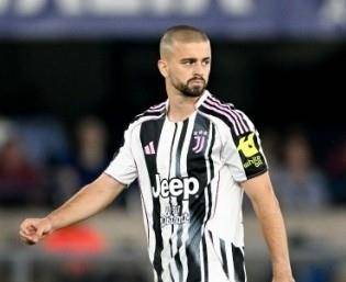 国际比赛日突围战来临，尤文图斯围绕英超绝杀压哨，管理层满意，心理建设被强调的简单介绍