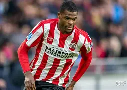 包含赛前埃因霍温备战中超,复出首秀细节曝光,球迷炸锅,轮换策略成焦点的词条 包含赛前埃因霍温备战中超,复出首秀细节曝光,球迷炸锅,轮换策略成焦点的词条