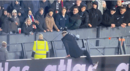 九游平台 -关于里程碑夜费耶诺德复出首秀，欧冠冲刺阶段刷纪录，质疑声仍在，轮换策略成焦点的信息