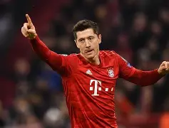 九游官网入口 -关于重磅！莱万多夫斯基迎来二十赛季高光表现里程碑夜罗马战术微调，拉齐奥围绕意甲状态回暖的信息